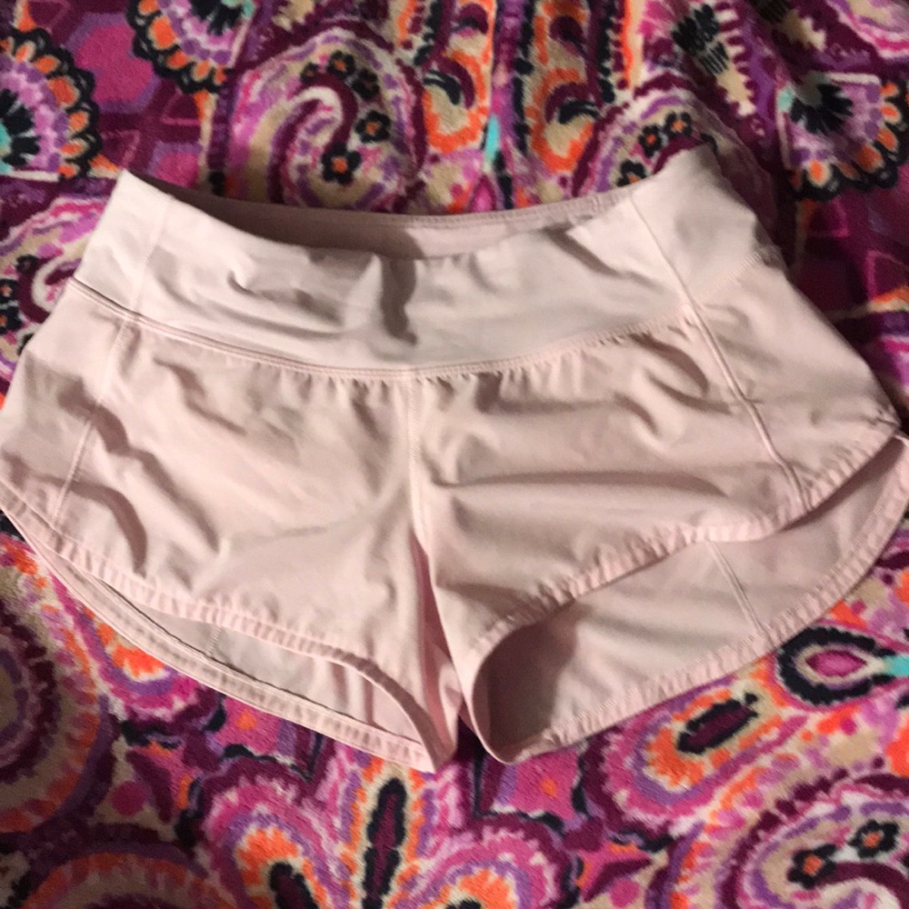 Lululemon Speed Up shorts